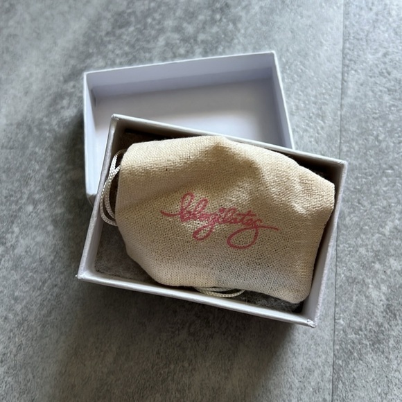 Blogilates Florescent Yellow Studded Bow Necklace with Black Chain w/ Extender - Picture 6 of 6